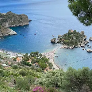Villa Don Mimi Guarnaschelli La Dependace Taormina